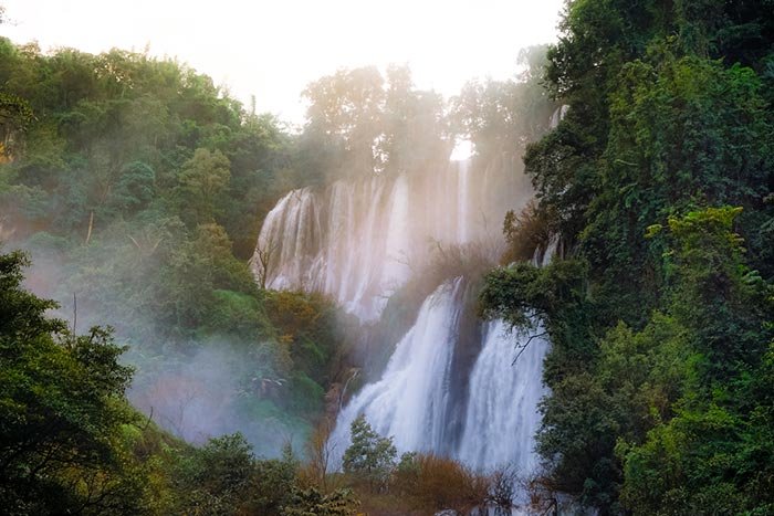 น้ำตกทีลอซู ประกาศปิดเส้นทางเดินรถยนต์ วันที่ 1 มิ.ย. - 30 ก.ย. 61